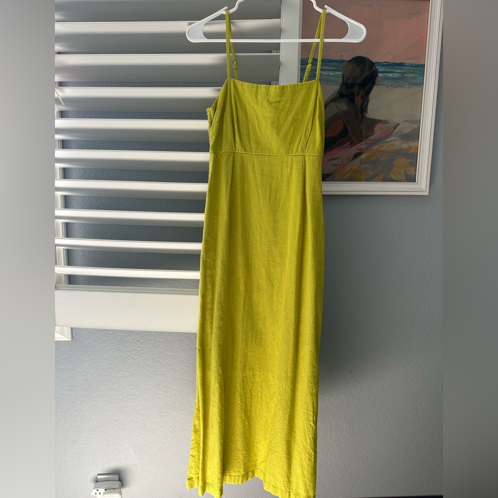 Abercrombie & Fitch Chartreuse Lime Midi Linen Dress. Great condition. Size XS